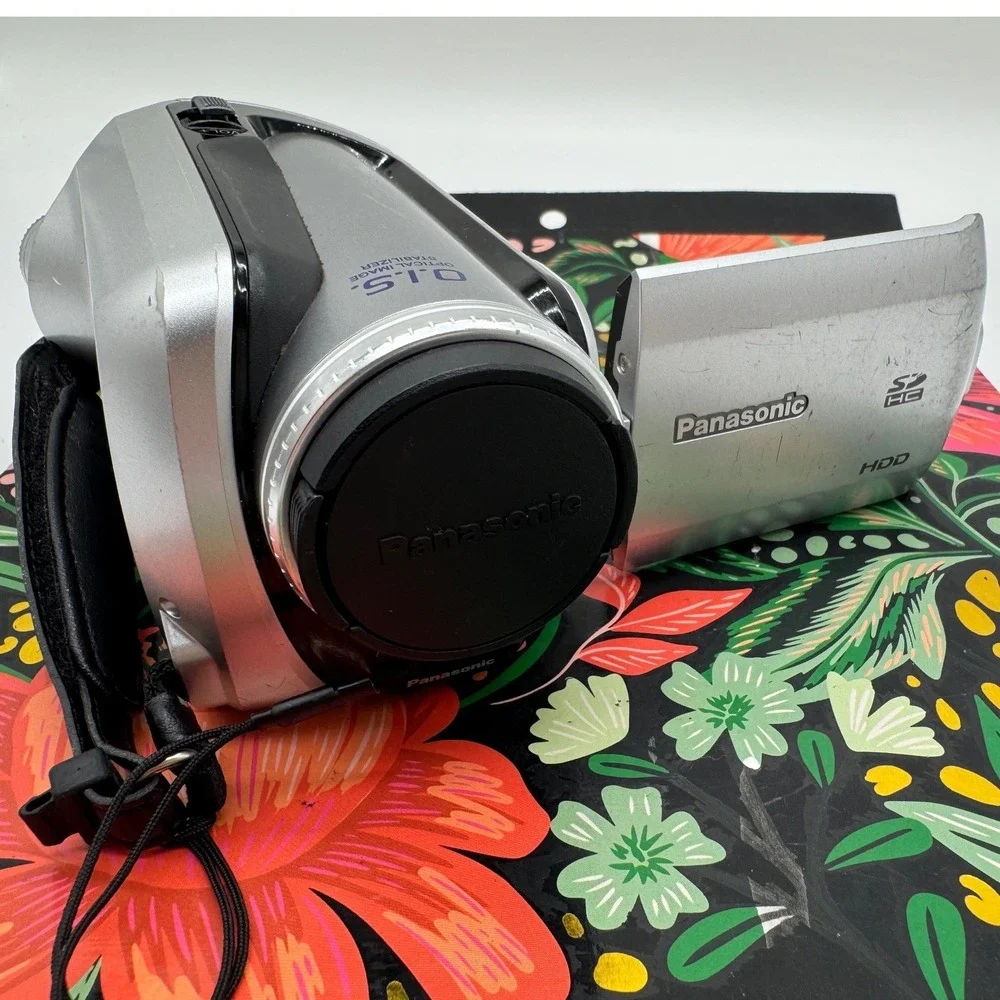 Panasonic SDR-H18 HDD Camcorder Silver 32x Optical Zoom OIS Digital Video Camera